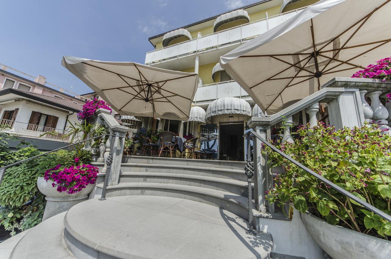 Hotel Le Lampare Caorle Exterior photo